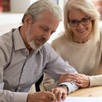 Wills old couple paperwork 1437231713