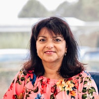 Asya Larin Bio Image