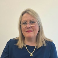 Catherine Elvin Bio Image