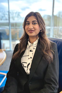 Photo of Lauren Isa, Paralegal