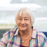 Liz Linton Bio Image